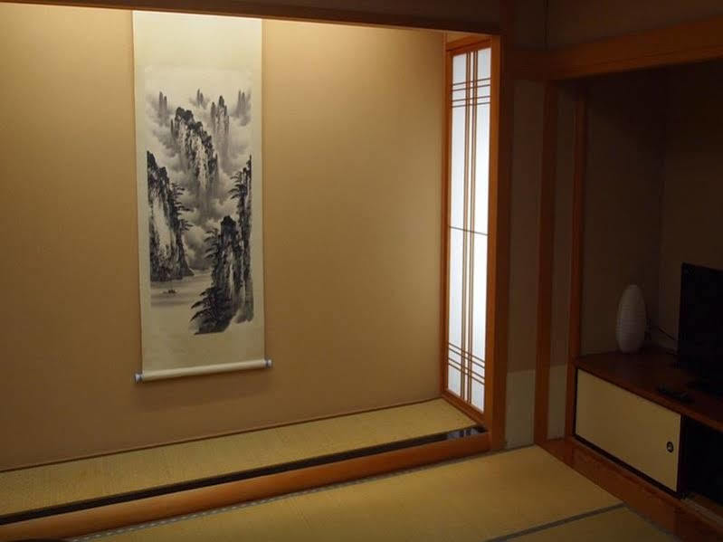Ooedo Onsen Monogatari Enakyo Hotel Exterior photo